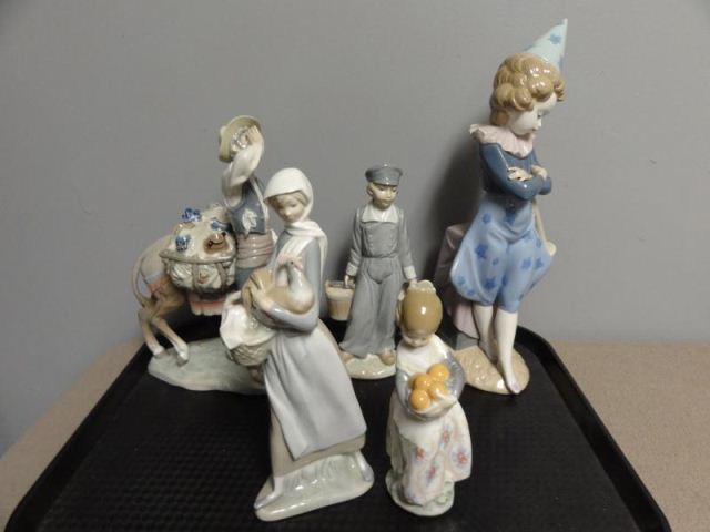 5 Lladro Porcelain Figures From 15e397