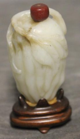 19th Century White Jade Snuff Bottle 15e4cd