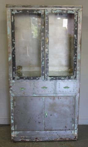 Vintage Metal 1940 s Medical Cabinet From 15e538