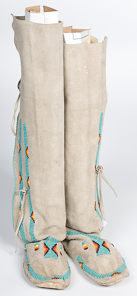 Central Plains Beaded Hightop Moccasins