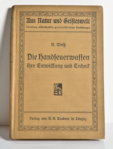 German Gun Book Printed 1912 in