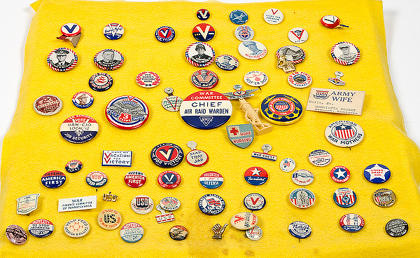 US WWII Homefront Patriotic Pins