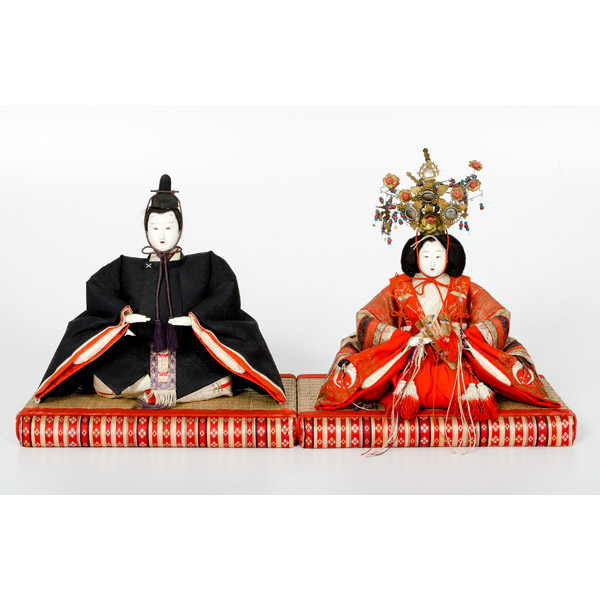 Japanese Empeor and Empress Dolls