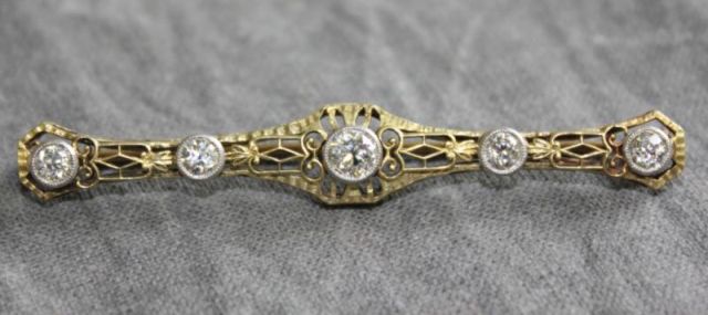 14K Yellow Gold Collar / Bar Pin