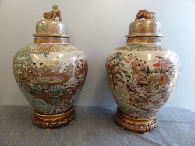 Magnificent Pair of Satsuma Lidded 15ebb9