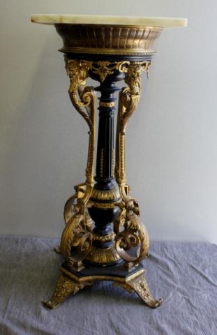 Bronze Black Lacquer Pedestal with 15ee76