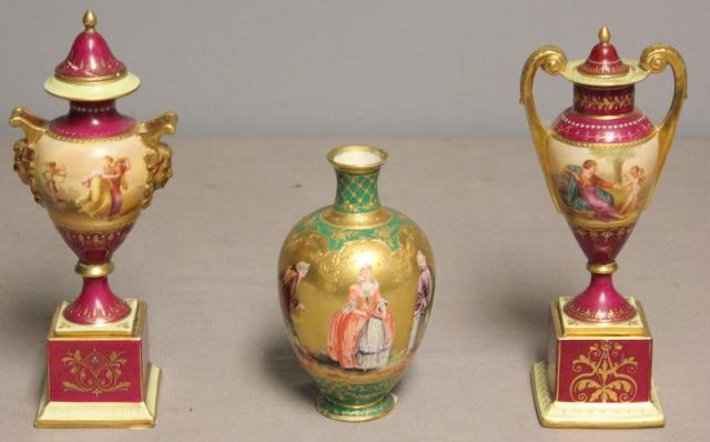 Pair of Vienna Urns together with 15ef10