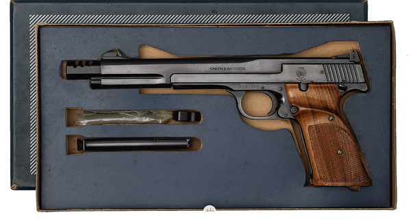*Smith & Wesson Model 41 Semi-Auto Pistol