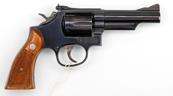 *Smith & Wesson Model 19 Double-Action