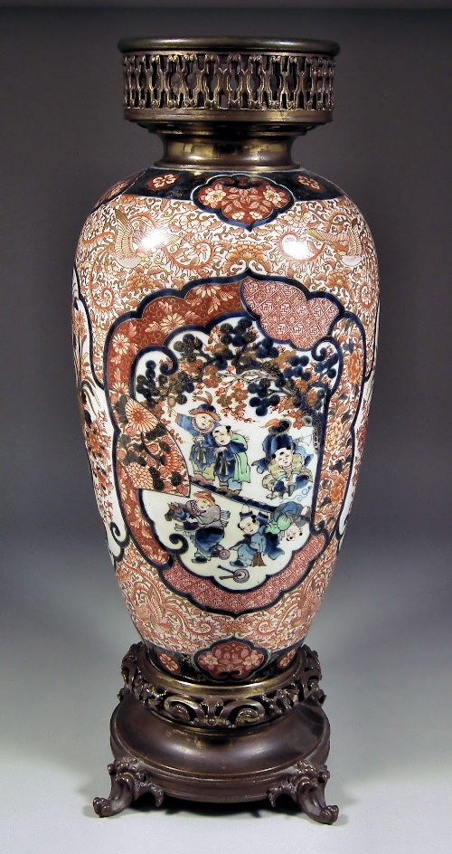 A Japanese porcelain and gilt brass 15d2c8