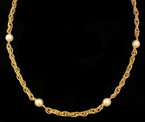 A modern 9ct gold chain link and 15d3cd