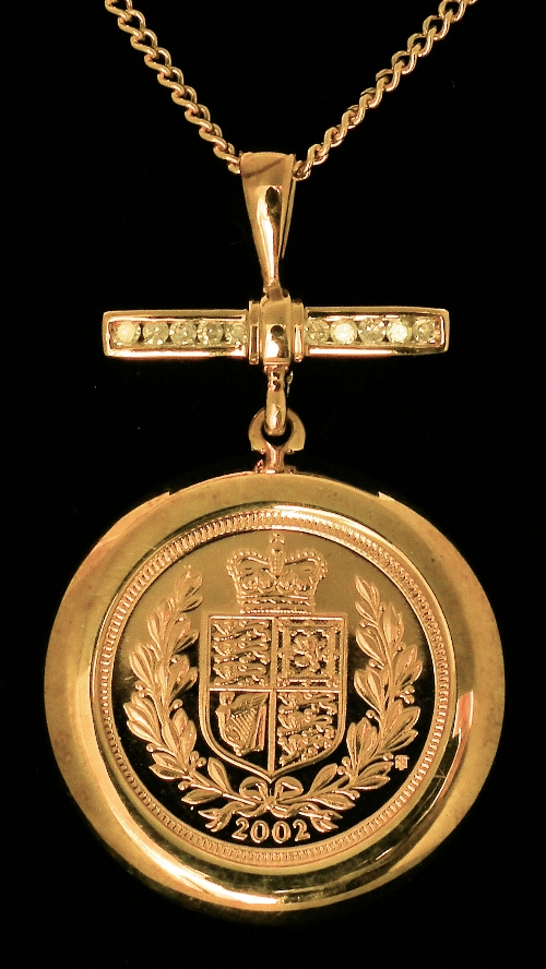 An Elizabeth II Half Sovereign 15d435