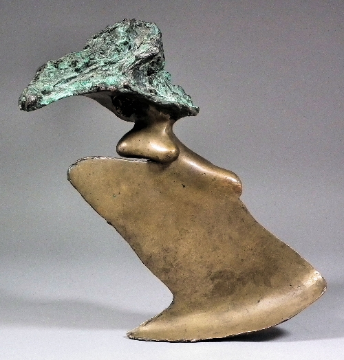 A 20th Century bronze figure  15d4b5