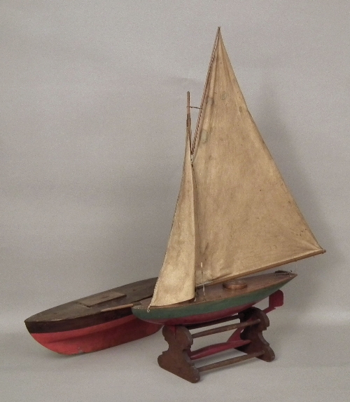 An early 20th Century pond yacht with