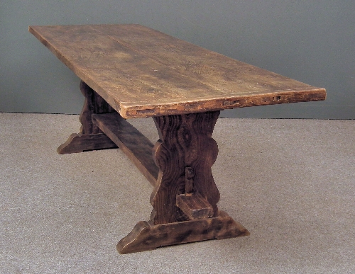 An oak refectory table of 18th 15d54b