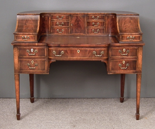 A figured mahogany Carlton House  15d54c