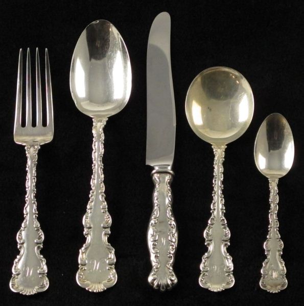 Whiting Louis XV Sterling Flatware 26  15d589