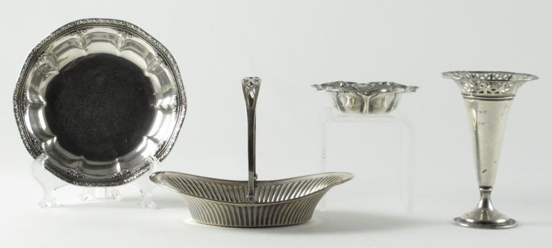 Group of (4) Sterling Silver Objectsthe