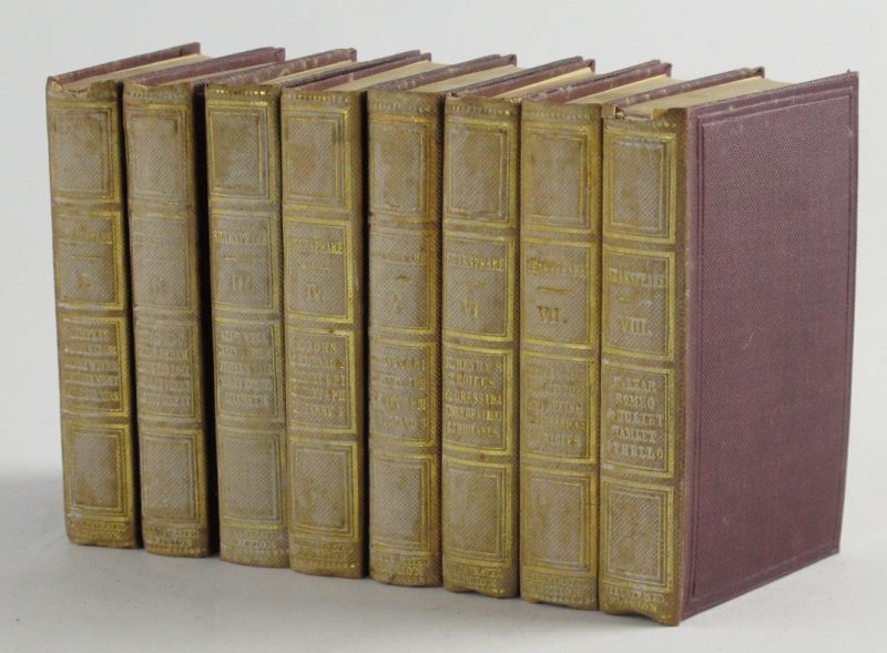 8 Vol Miniature Shakespeare Illustrated 15d60d