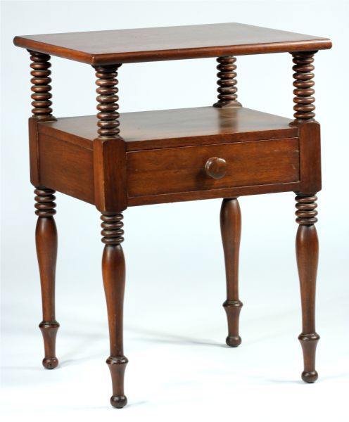 Antique Style Two Tier Standmid 20th 15d62d