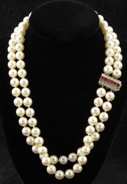 Double Strand Pearl Chokercomprised 15d667