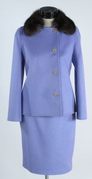 Elegant Wool and Mink Suit Carolina