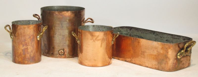 Four Large Antique Copper Potsincluding  15d77f
