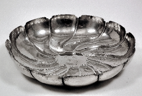 An early 20th Century silvery metal
