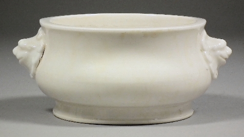 A Chinese white glazed porcelain 15d8e0