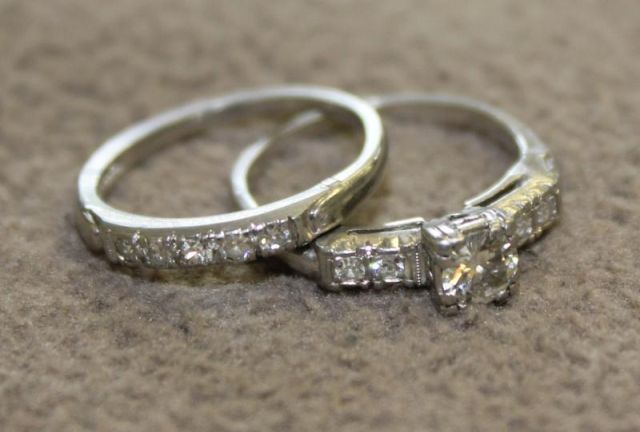 Platinum and Diamond Wedding Ring Set 15dae3