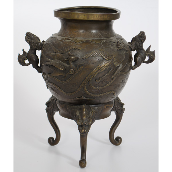 Chinese Bronze Vase on Stand Chinese  15dbb8