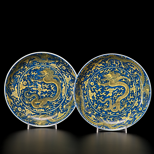 Pair of Important Kangxi Chargers 15ddca