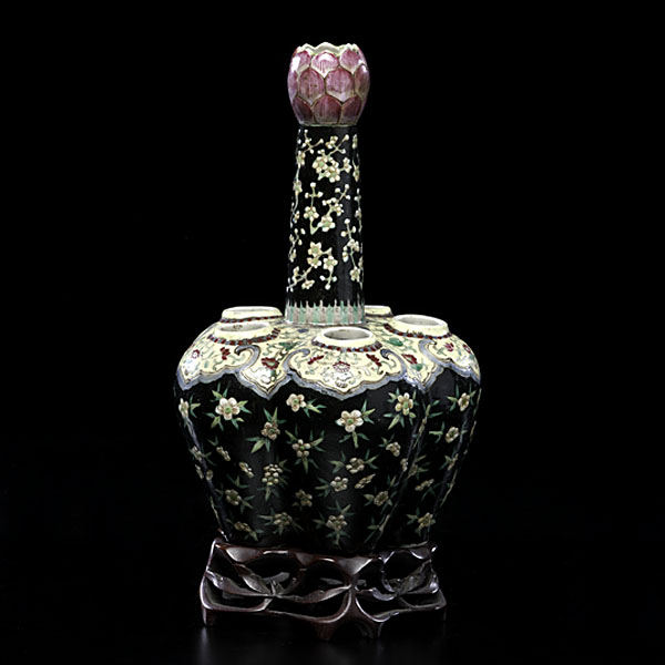 Famille Noir Vase Chinese  early 20th