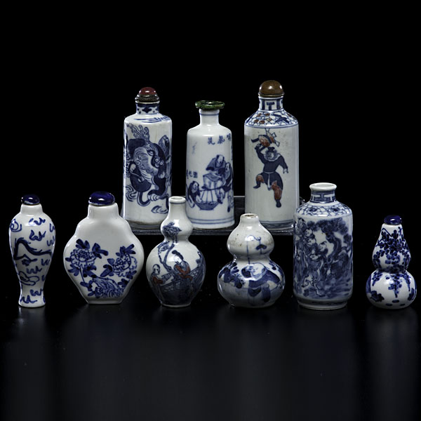 Chinese Blue and White Snuff Bottles 15deeb