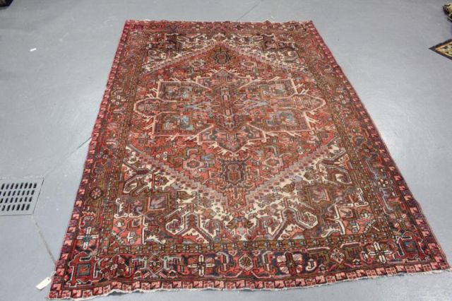 Roomsize Heriz Style Carpet From 15e0ba