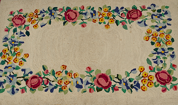 Floral Hooked Rug American early 161012