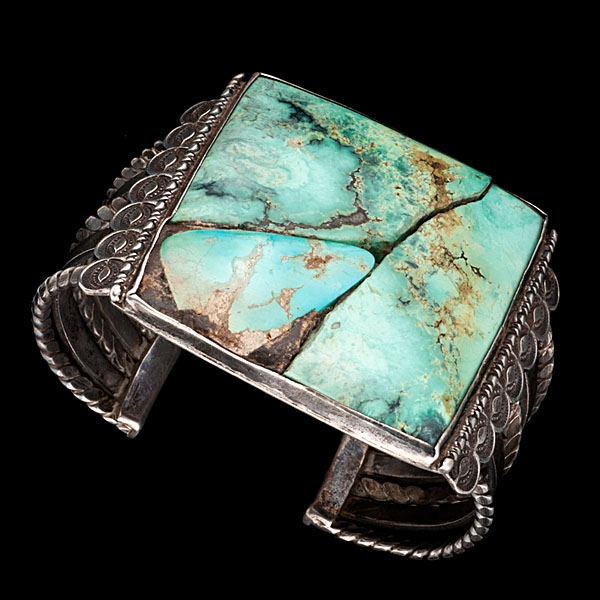 Navajo Bracelet with Large Turquoise 1610f6