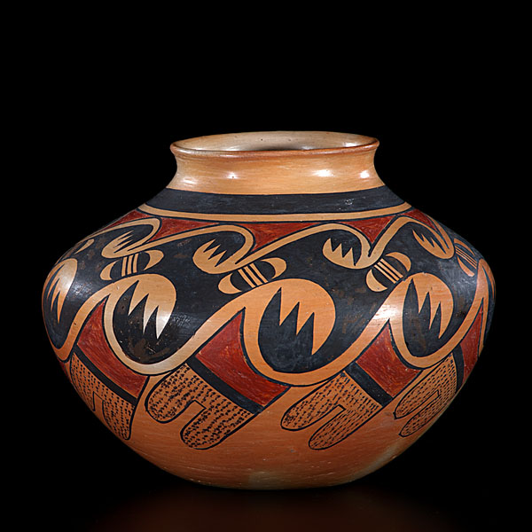 Fannie Nampeyo Hopi Jar decorated 16114e