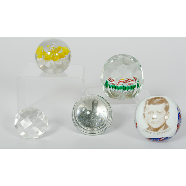 Glass Paperweights An assembled 16134c