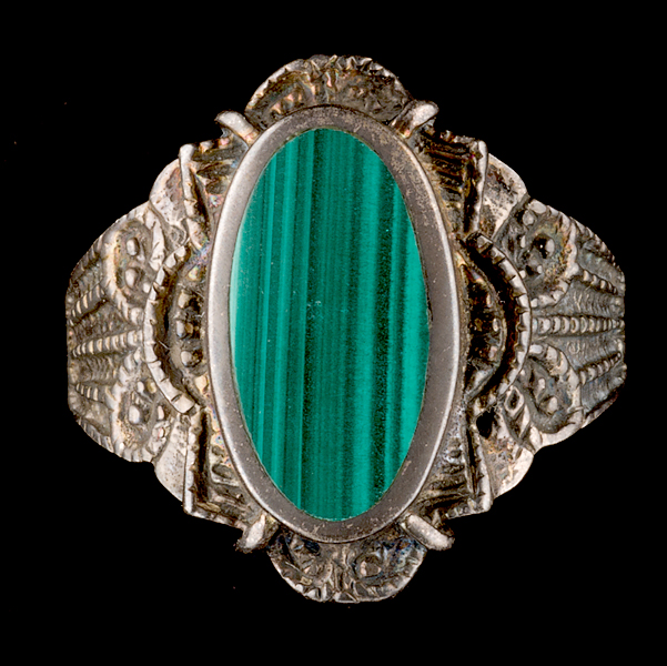 Malachite Ring A malachite stone 161426