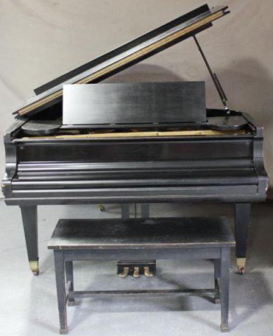 Mason & Hamlin Baby Grand Piano.Black