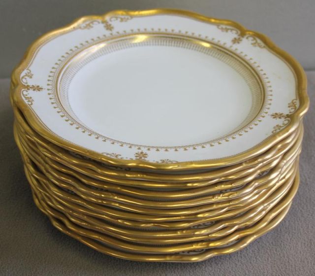 12 Gilt Trim Copeland Dinner Plates.From