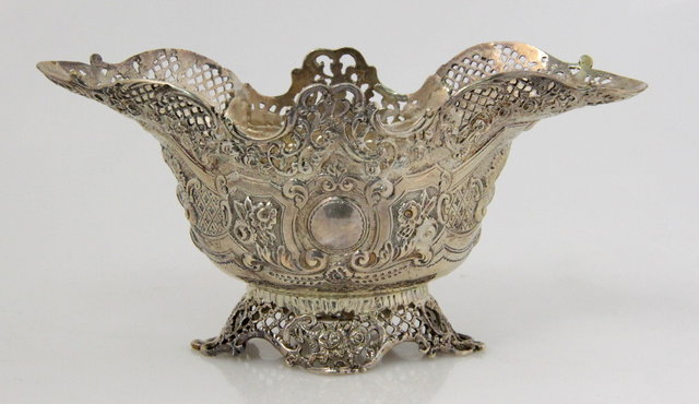 A silver bon bon dish London 1898 1616fd