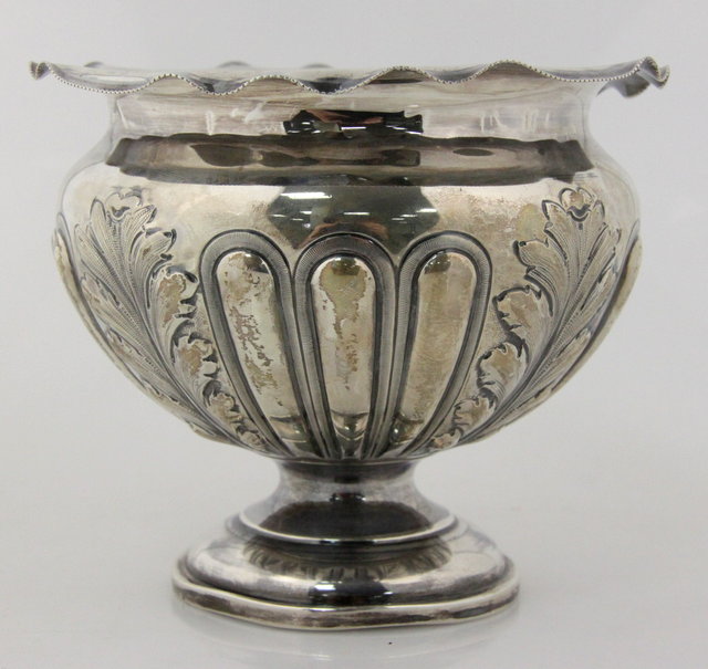 A silver rose bowl Walker & Hall