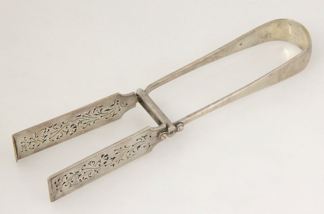 A pair of Victorian silver asparagus