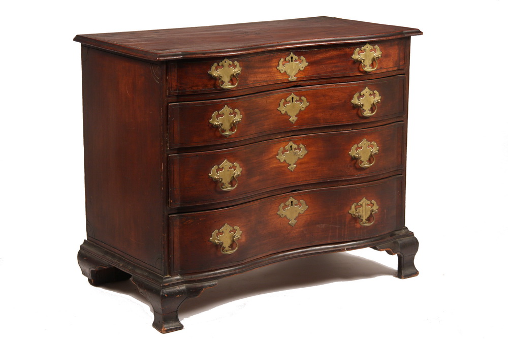 CHEST OF DRAWERS New England 161882