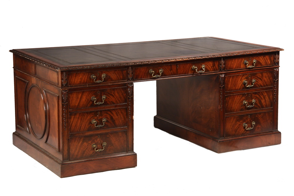 EXECUTIVE DESK British Chippendale 161885