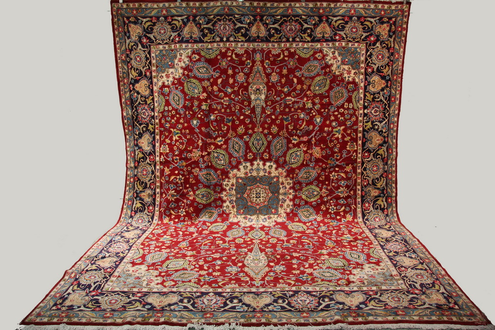 CARPET - 9'8'' x 13'2'' - Persian