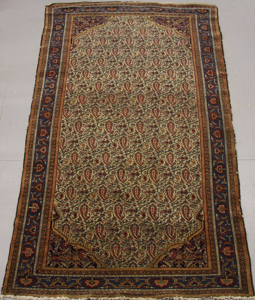 AREA RUG 4 2 x 6 7 Persian 161928