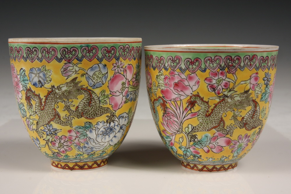  2 CHINESE PAPER THIN TEACUPS 16197d